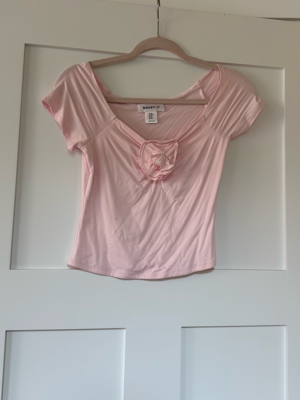 Bailey 44 Light Pink Short Sleeve Scoop Neck Top with Rosette
